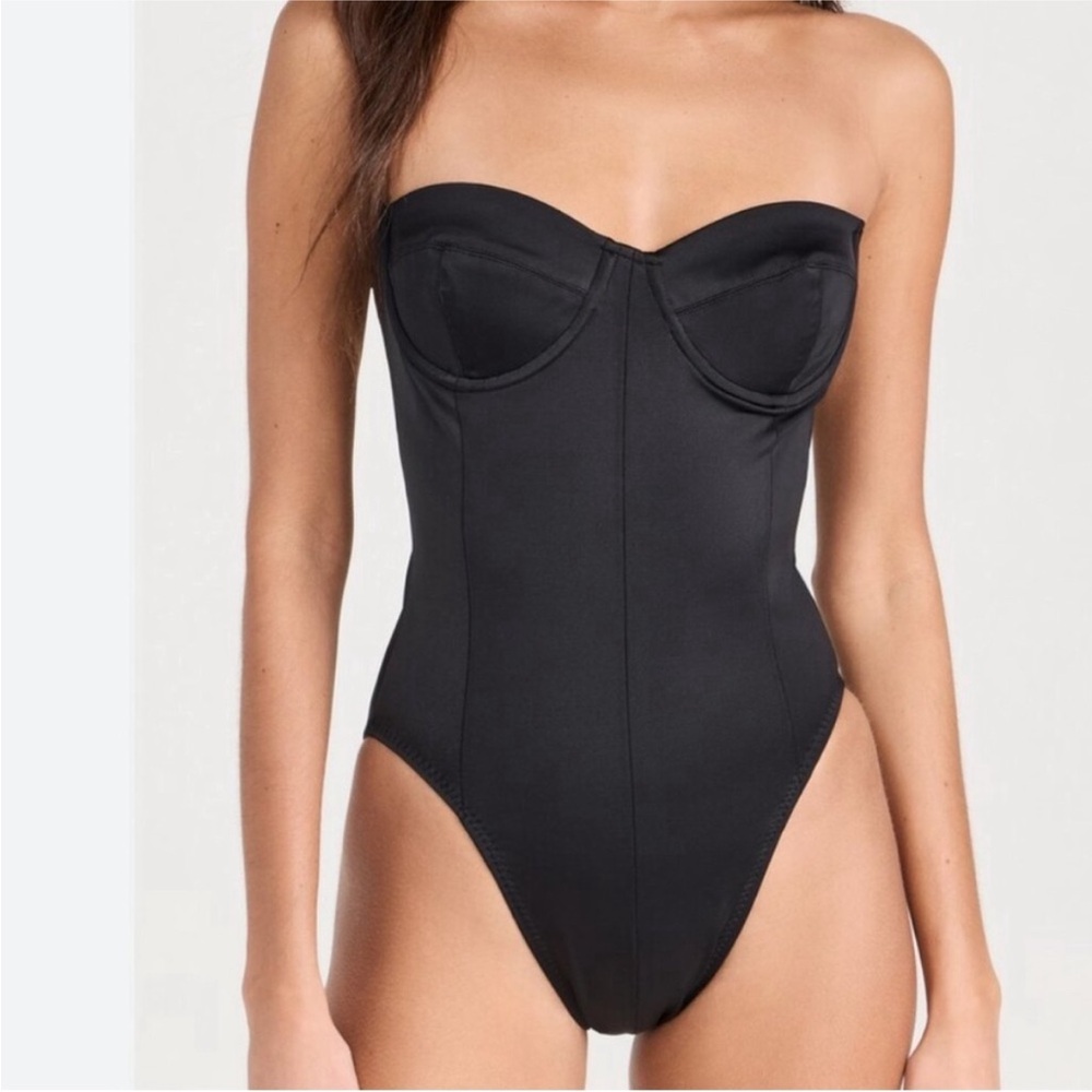Norma Kamali Black One Piece Swimsuit with Strapless Design and Structured Cups